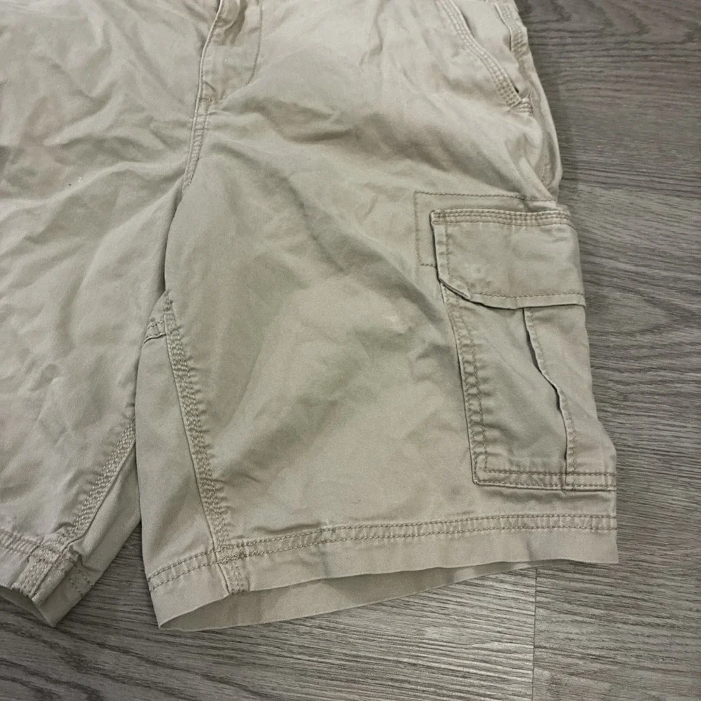 George Men's 30 Flat Front CARGO Shorts At the Knee 10" KHAKI - Picture 2 of 5